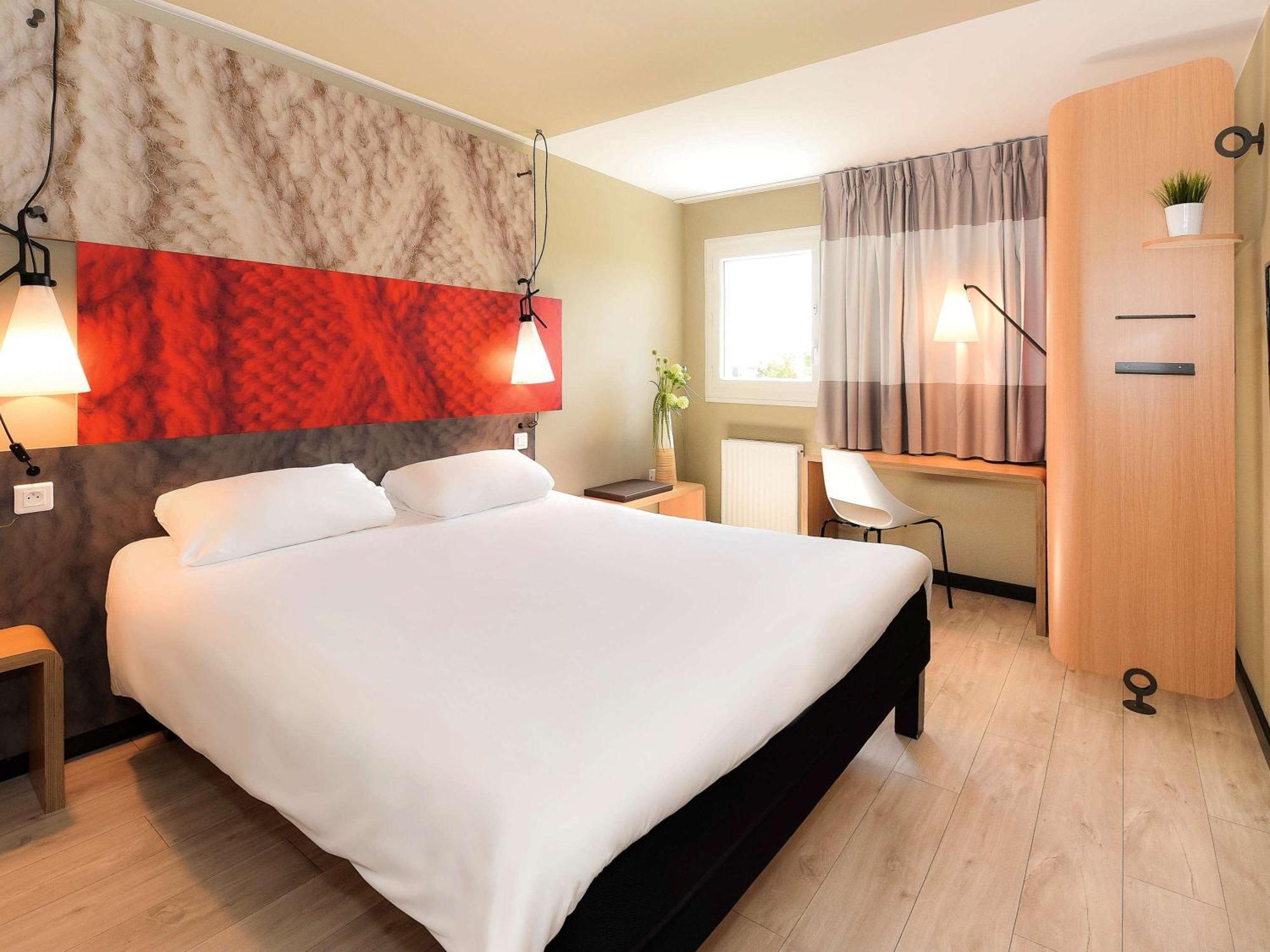 Ibis Beaune La Ferme Aux Vins Exterior photo