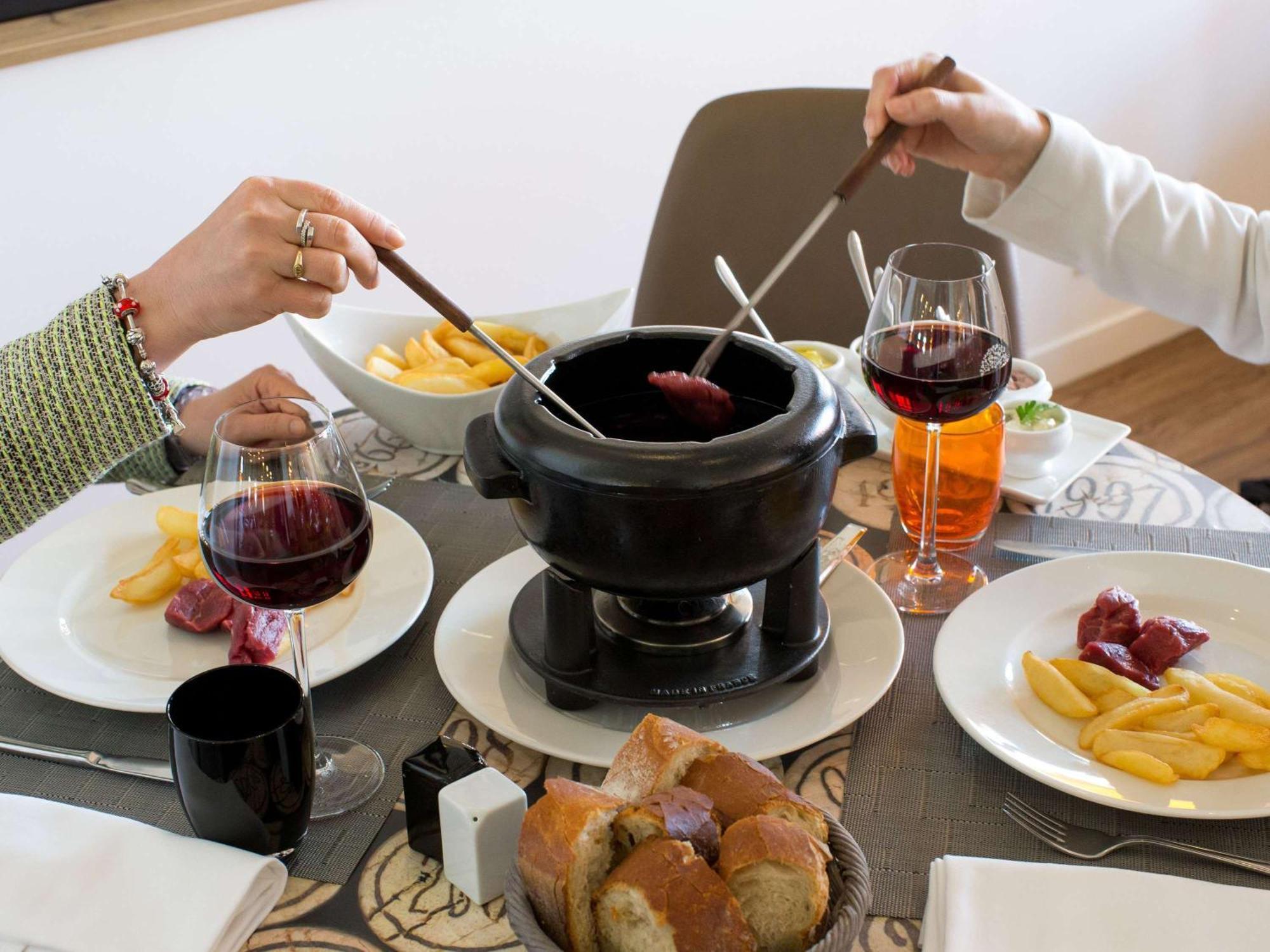 Ibis Beaune La Ferme Aux Vins Exterior photo