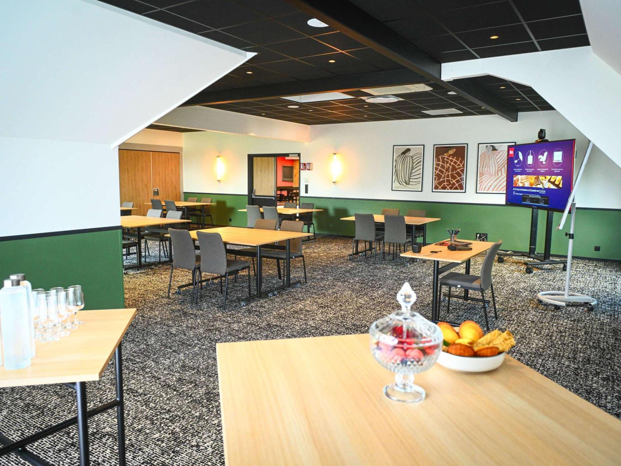Ibis Beaune La Ferme Aux Vins Exterior photo